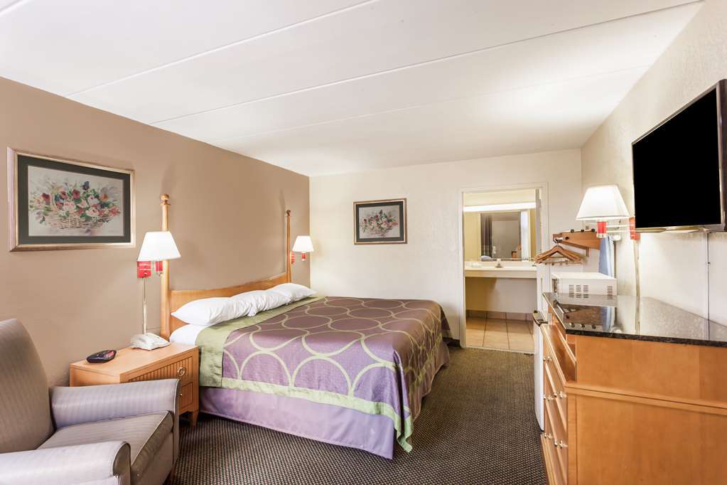 Super 8 By Wyndham Manassas Hotel Quarto foto